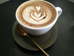 -UNI UNI(环亚凯瑟琳店)