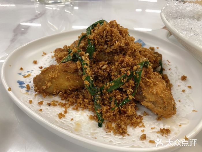 渔文乐·海鲜大排档(千灯湖店)避风塘炒鸡中翅图片