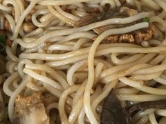 -牛八宝桂林米粉(八里庄店)