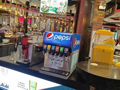 -四海一家自助餐(益田假日广场店)