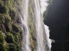 -古龙山大峡谷