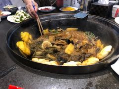 -缘福乡村铁锅炖民宿(八达岭店)