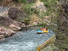 -安吉龙王山峡谷漂流