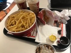 -肯德基(大港大润发店)