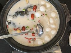 鱼头鱼丸火锅-湖锦酒楼·32年地道湖北菜(光谷店)
