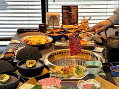 -铭牛烧肉·和牛海鲜自助(高新月牙湖店)