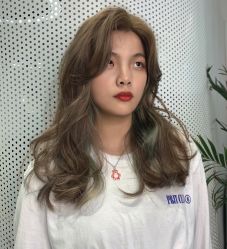 -妞妞麻吉美发沙龙