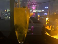 -FLAIR顶层餐厅酒吧(浦东丽思卡尔顿酒店)