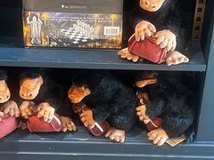 -九又四分之三站台哈利波特商店