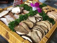 -慢丽江·云南野生菌土鸡锅(付家庄店)