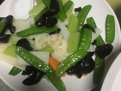 -鲤鱼塘农家山庄