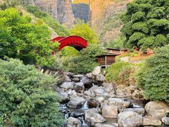 -大理苍山石门关旅游度假区