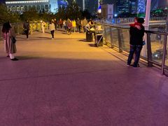 -陆家嘴空中步行连廊