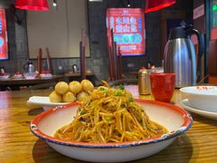 酸辣萝卜丝-兔槽江湖菜·重庆璧山兔(水围店)