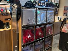 -黑胶星球(华发中城商都店)