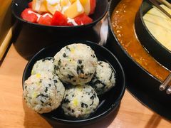 -肥肥虾庄·金牌油焖大虾(杨园滨江时代walk店)
