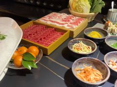 -礼舍·和牛火锅·烤肉·料理餐厅(华茂店)
