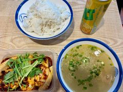 -禧凰·老上海白斩鸡辣肉面店