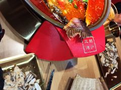 -三顾烤庐·烤鱼·烧烤·龙虾(奉贤店)