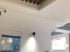 -黄阿姨锅贴大王(万航渡路店)