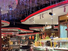 自助取餐区-四海一家自助餐(益田假日广场店)