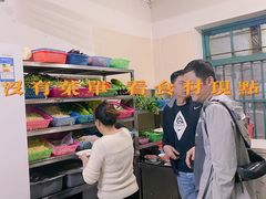 -海口滨海新村143号海南老字号炒菜店