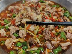 -兔行天下-鸿鹤鲜锅兔(中海国际店)