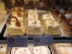 -凯司令(豫园地铁站店)