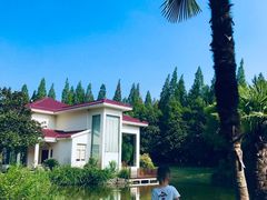 -上海怡沁园度假酒店