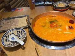 -洱火云南酸菜牛肉火锅(石景山当代商城店)
