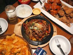 -BHC炸鸡(明洞总店)