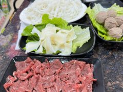 -山珍鲜牛肉火锅本地老字号(汕中老店)