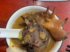 -哈尔滨东北铁锅炖(都督街店)