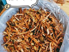 -鸿通城购物中心