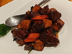 -乐忻皇朝(上海中心大厦店)