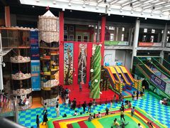 -蒙特利亲子乐园