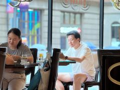 -上海和平饭店维克多咖啡厅 Victor's