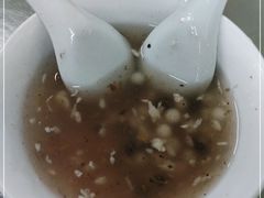 -芳婆糕团店(王府大街店)