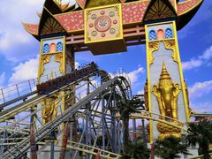 -七彩云南欢乐世界