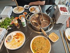 -魁牛·潮汕牛肉自助火锅(沈辽路万达店)