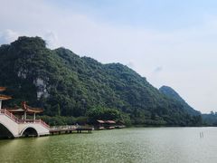 -星湖旅游景区七星岩