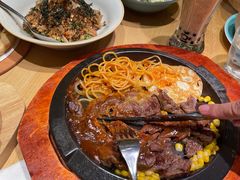 -菲滋意式休闲餐厅(北仑银泰城店)