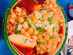 -马路边边串串香形象店(磐石路店)