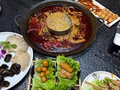 -渝里重庆火锅(航天城店)
