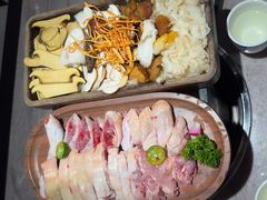 -野·大山里野生菌石锅土鸡(益田假日店)