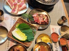 -草家酱蟹炭火烤肉店(珲春南路一店)