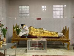 -ခြောက်ထပ်ကြီးရွှေသာလျောင်းဘုရားကြီး