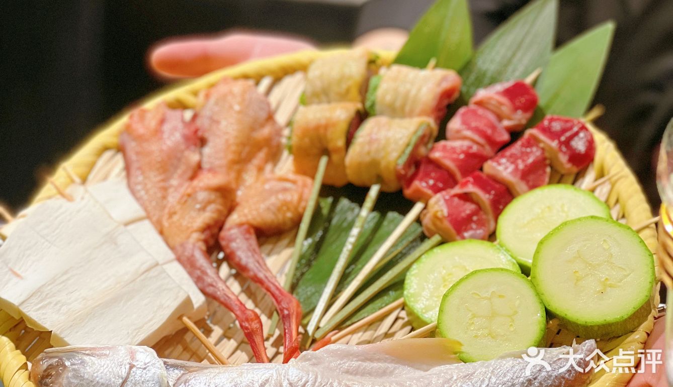 终于吃上了！果壳街区的这家烧鸟店爱上了！