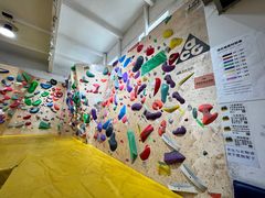 -问山MountQuest攀岩馆