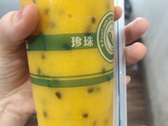 芒果百香果-花姨·老电影院果汁冰(88号店)
